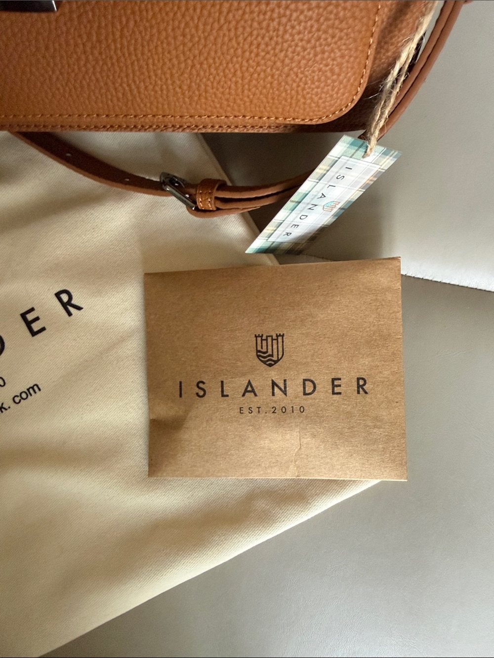 Islander Orange Plaid Satchel with Mint and Tan Trim - Picture 4 of 5